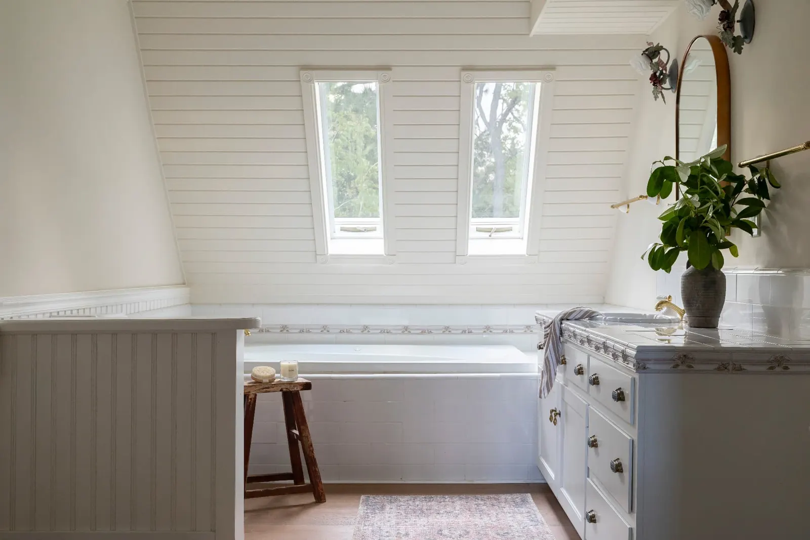 Bath beneath the eaves